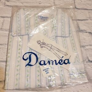 Damea Vintage NWT New old stock 2pc